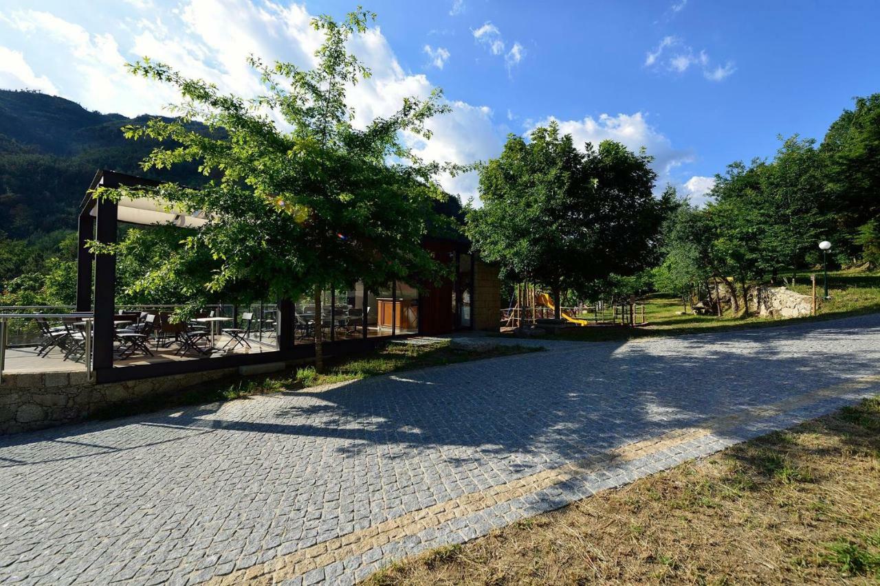 Hotel Campismo Rural Vale Dos Moinhos Gerês Exterior foto